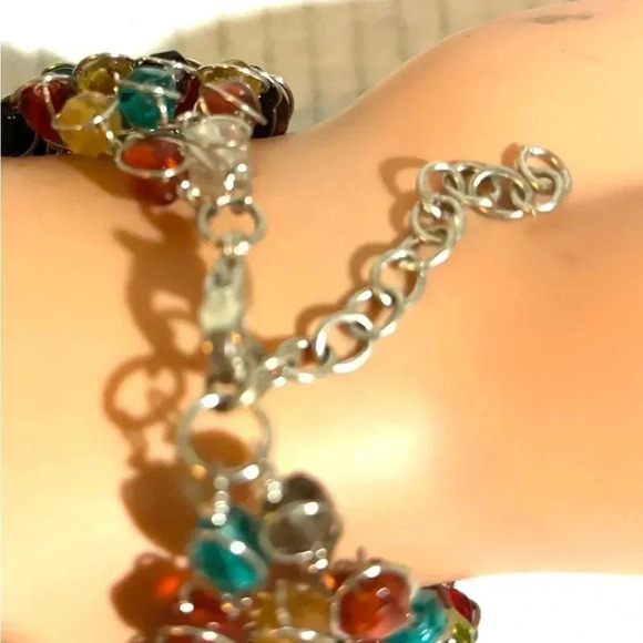 Handcuffed wire wrapped multi colored crystal beads bracelet adjustable - Picture 4 of 4